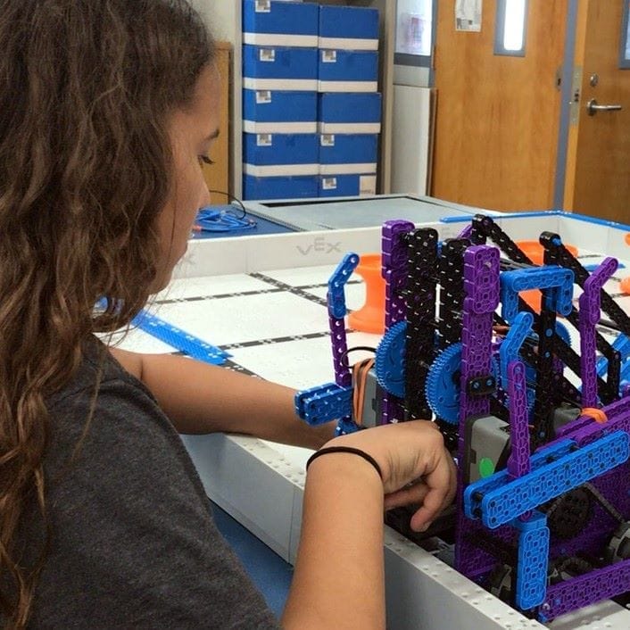 Rodgers student using 3D printer