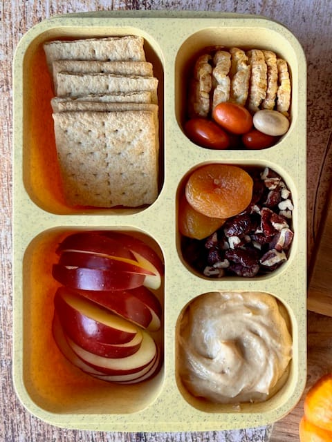 Festive and Fun Lunchbox Ideas for October with @lunchboxmafia