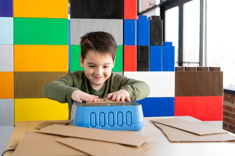 The Toy Insider Top Toy STEM 10 Chomp Saw