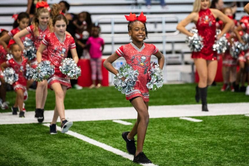 2022 Junior Cheerleaders halftime performance