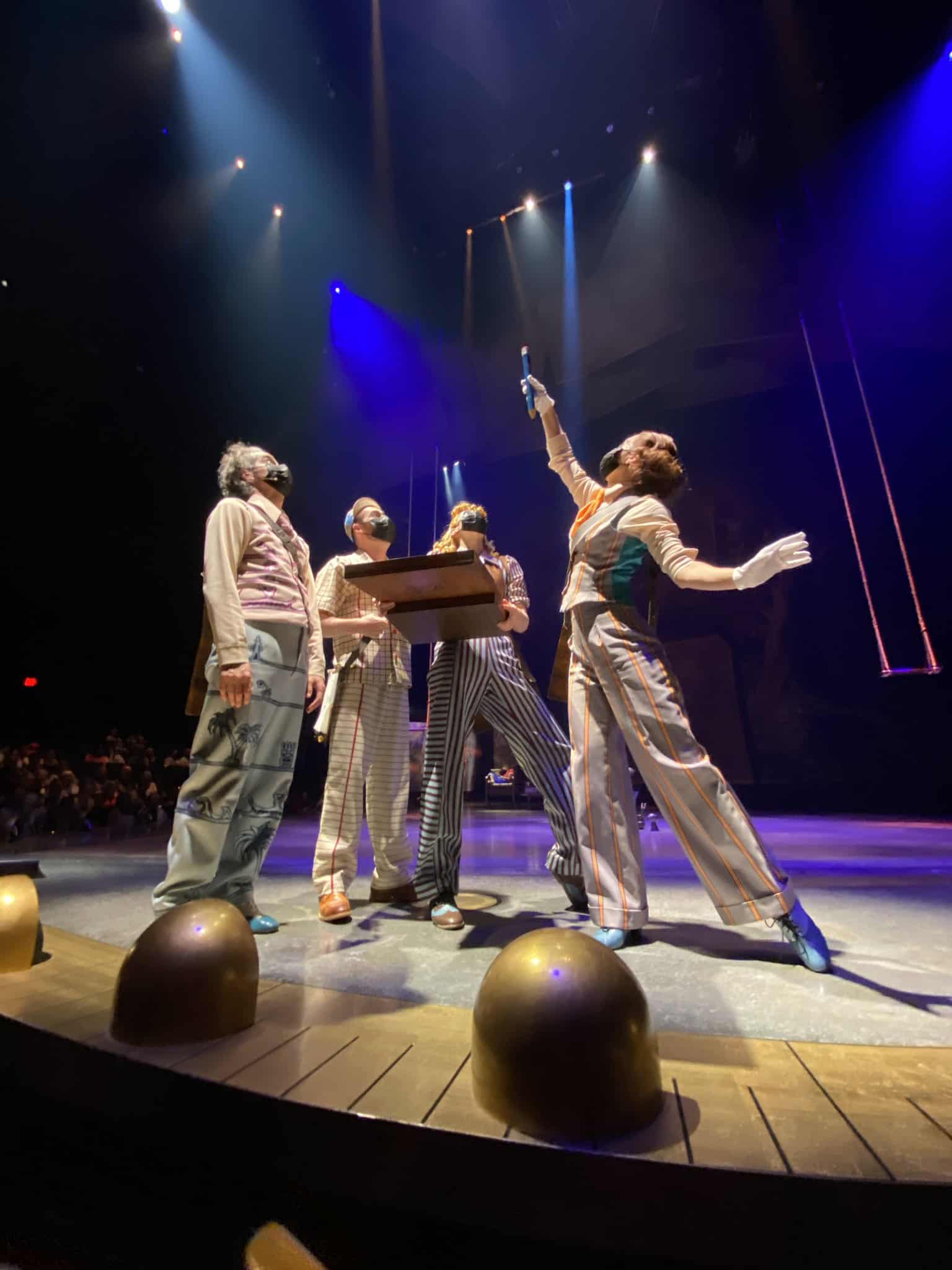 Cirque du Soleil Drawn to Life - preshow entertainment