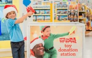 Tampa Bay Parenting Toys for Tots at Toys R Us Where to donate toys