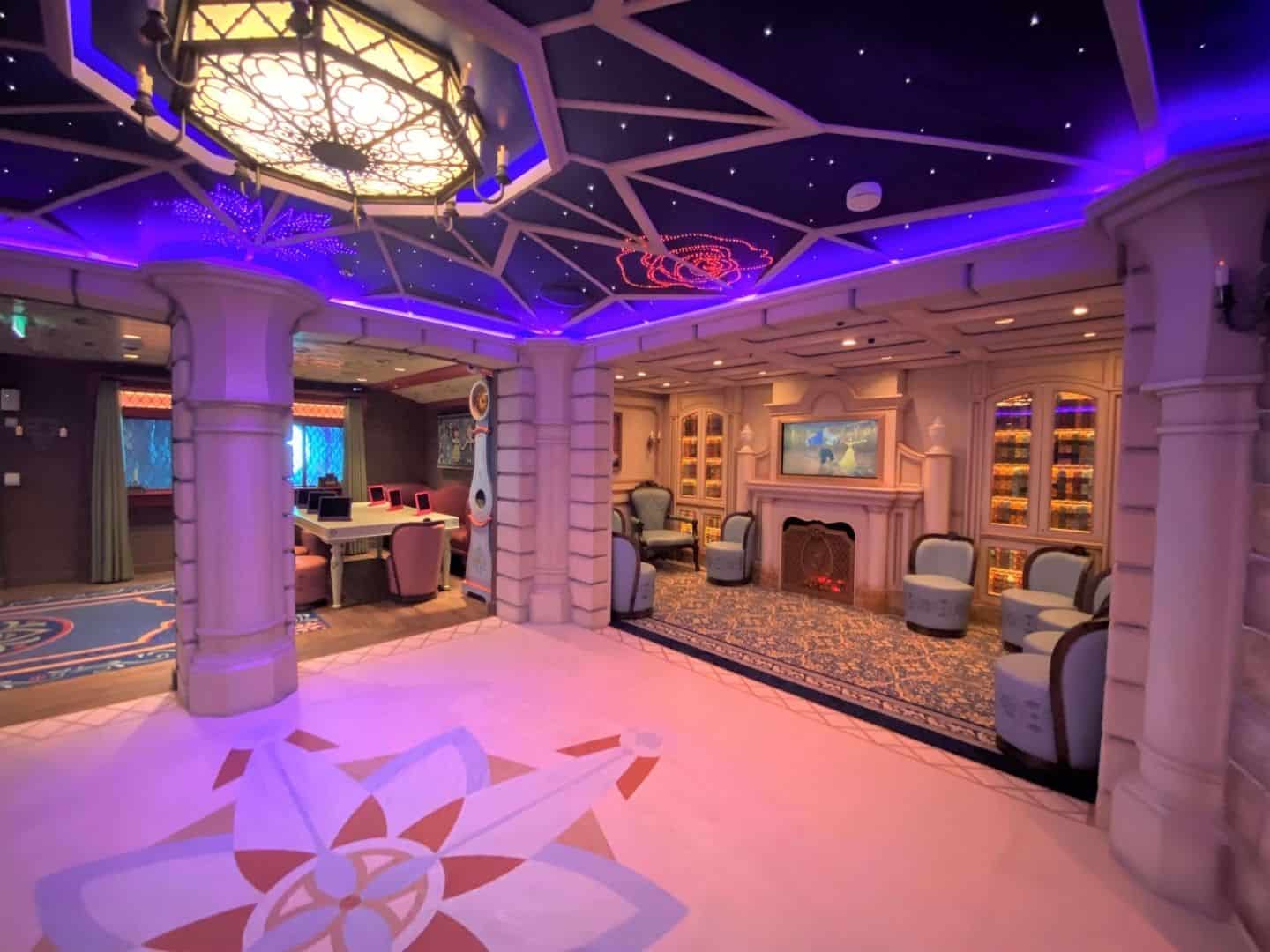 Beauty and the Beast and Frozen themed rooms at Fairy Tale Hall Oceaneer Club Disney Wish