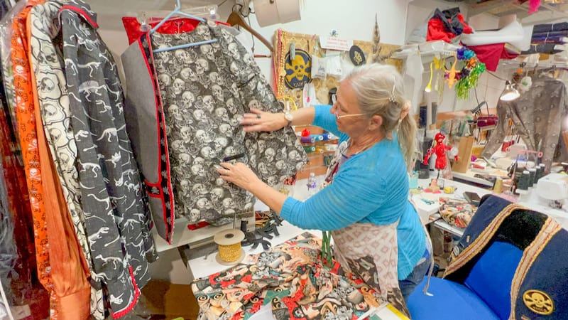 Looking for a Gasparilla outfit? Step inside Pirate Fashions, Tampa's  premiere buccaneer boutique