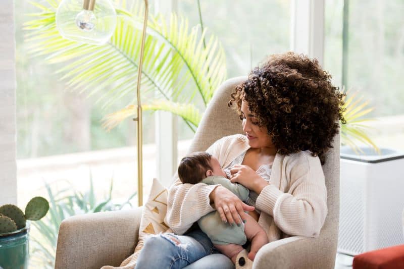 Breastfeeding benefits and tips