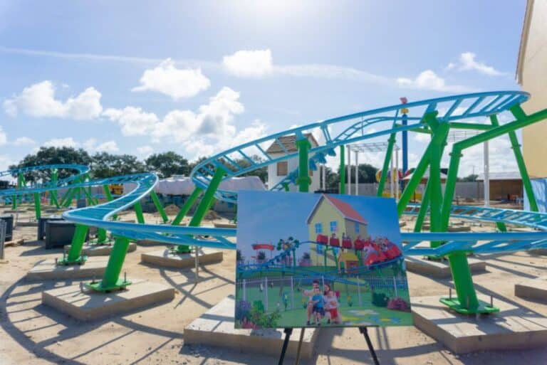 WORLD’s FIRST Peppa Pig Theme Park at LEGOLAND Florida to open in February