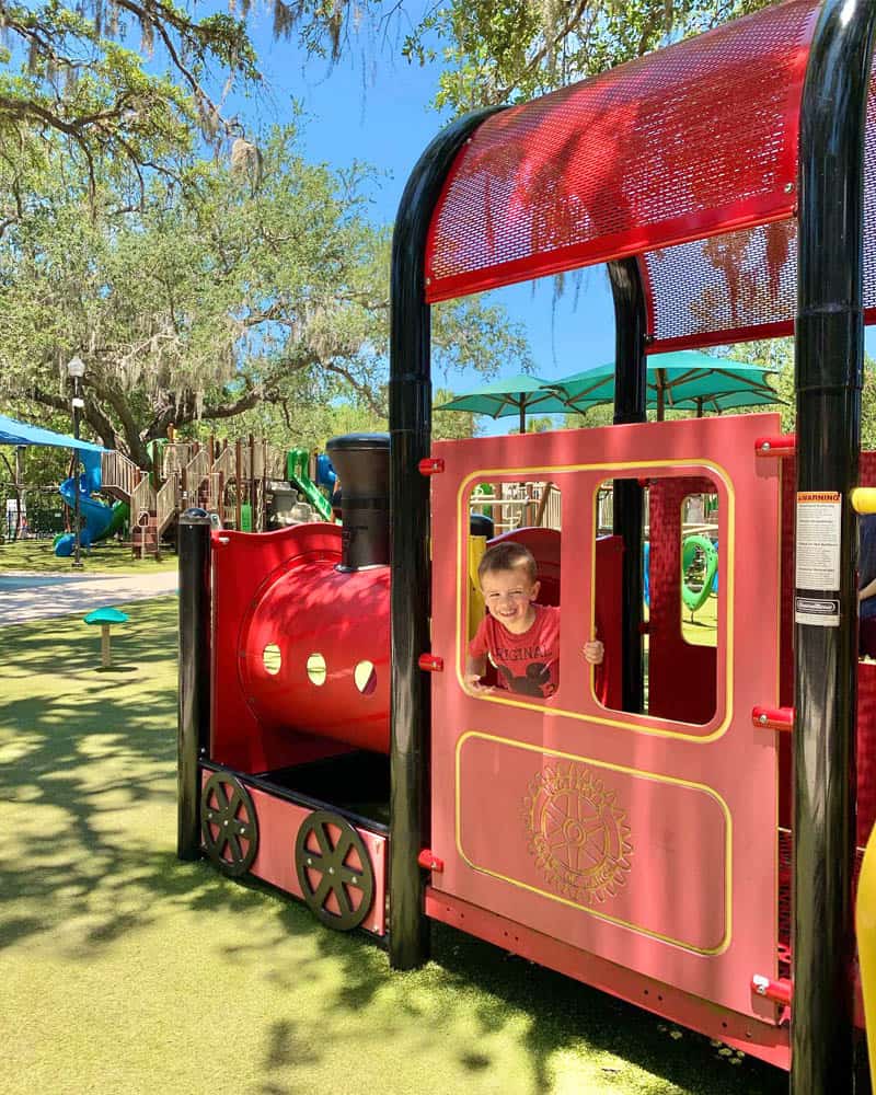 Things to Do with Toddlers in Tampa Bay Park