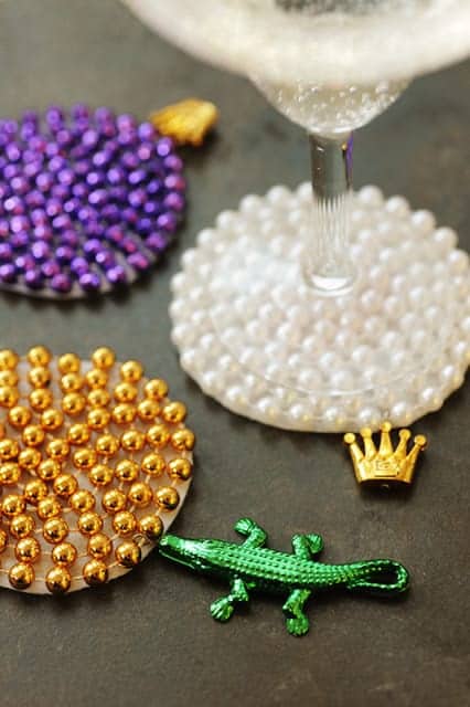 Melted Bead Ornaments DIY  Club Chica Circle - where crafty is contagious