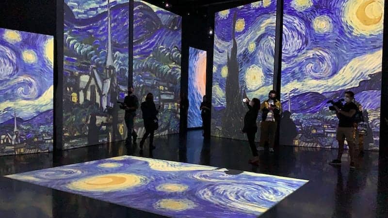 Van Gogh Alive at the Dali Starry Night