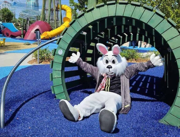 Where to Take Pictures with the Easter Bunny, Easter Egg Hunts + MORE