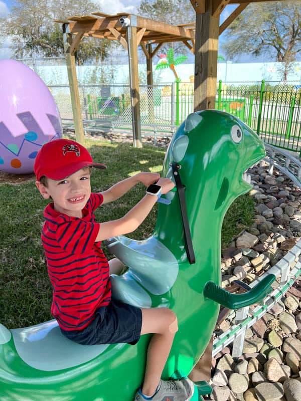 Peppa Pig Theme Park Dino Ride