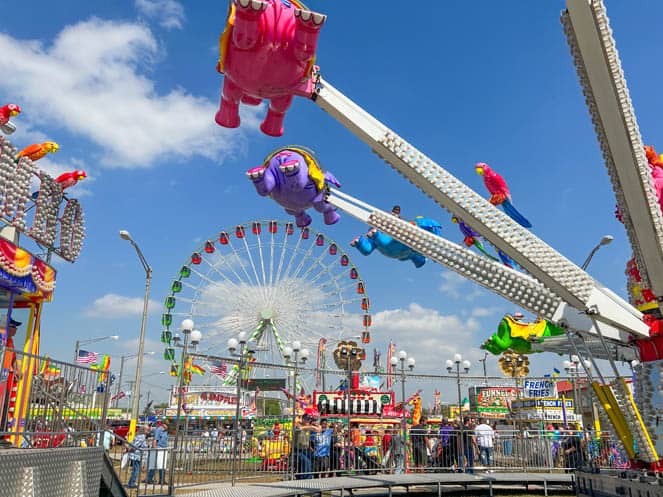 rides at Florida Strawberry Festival