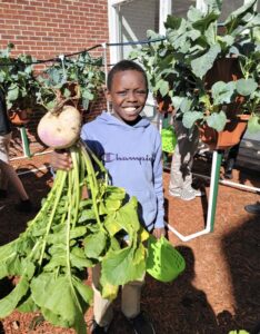 locally grown produce in school lunches