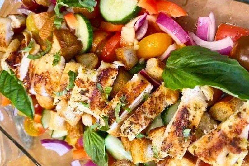 A Healthy & Seasonal Sensation: Grilled Chicken Panzanella Salad