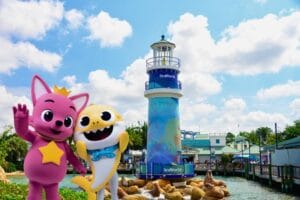 Baby Shark Makes A Splash At SeaWorld Orlando With Live Character Experiences