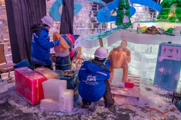Gaylord Palms ICE artisans carving scenes for Rudolph the Red-Nosed Reindeer