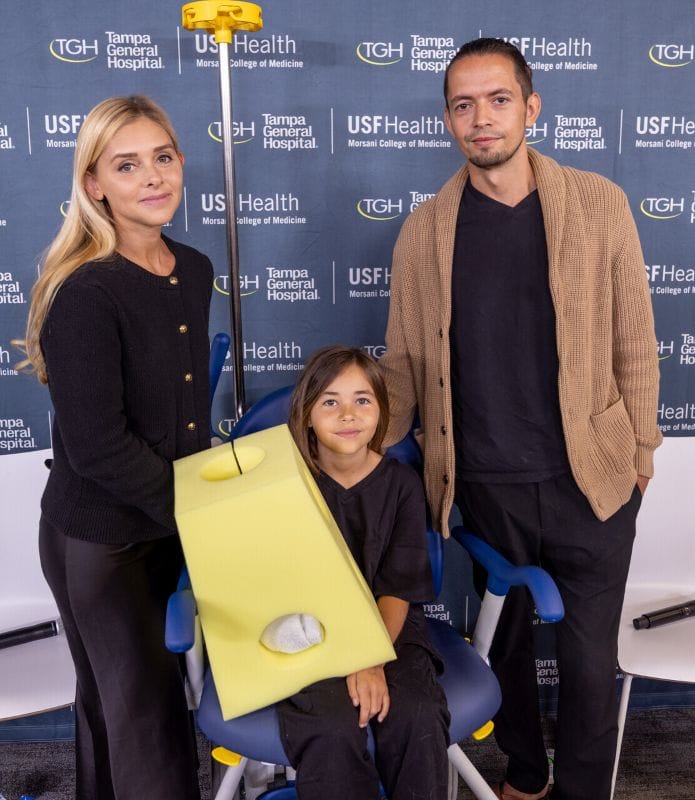 TGH Muma's Hospital. Leah with family.