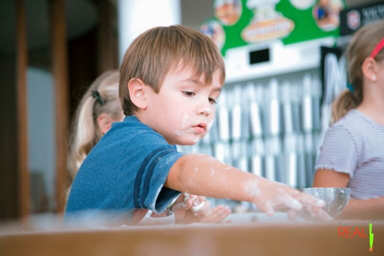 RAR 4979 copy 2 768x512