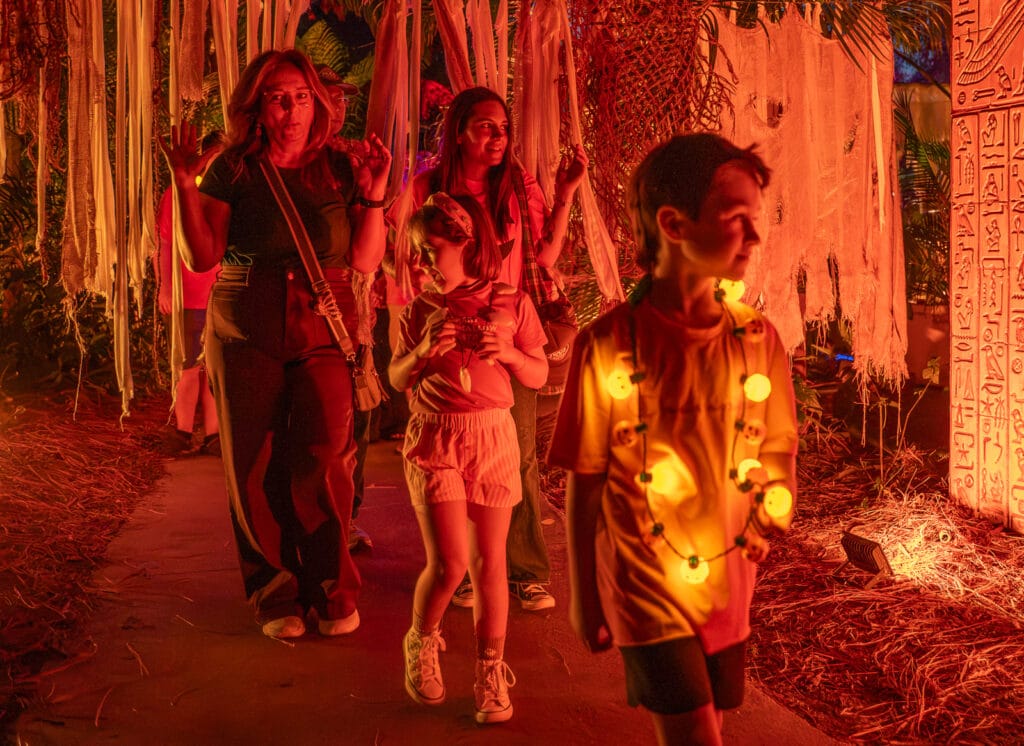ZooTampa Creatures of the Night Kids at Scared of the Dark trail family