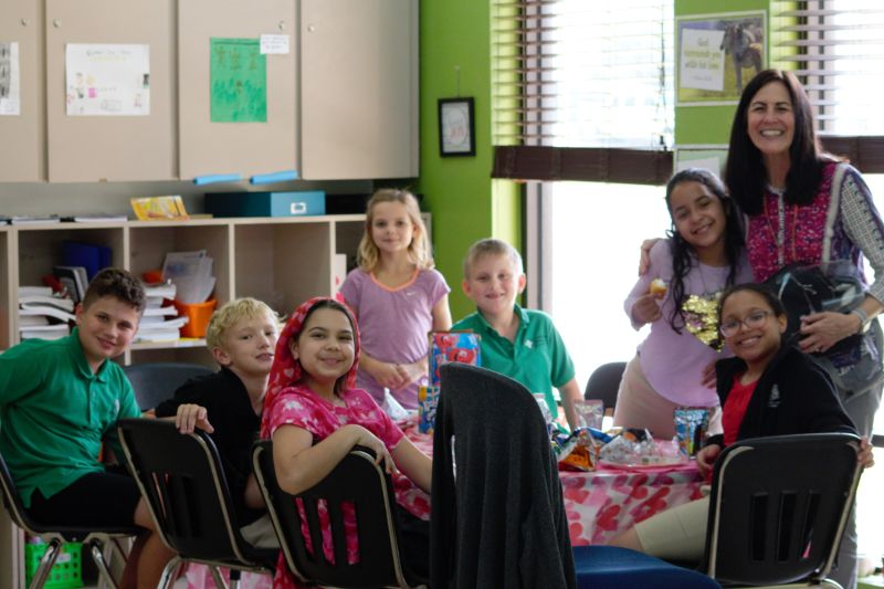 Mrs. Pitt in her 4th grade classroom with students